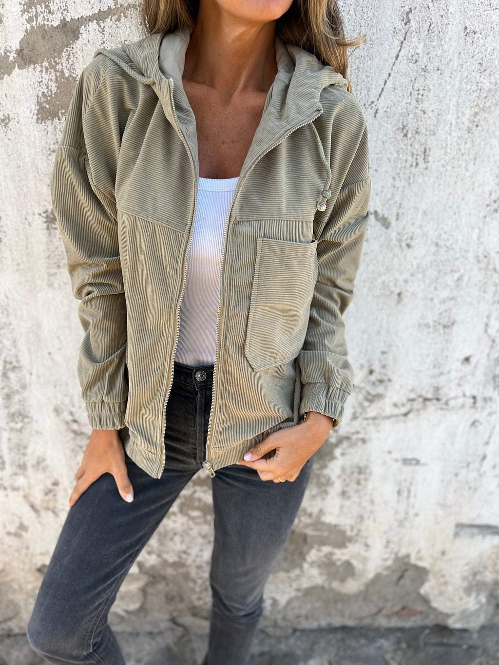 Veste Cordonée Unie à Capuche Femme